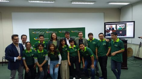 Programa de becas en emprendedurismo para jóvenes de bajos recursos