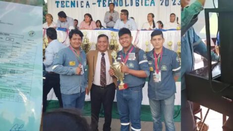Máquina desinfectadora de hojas de coca creada por estudiantes del ITSC