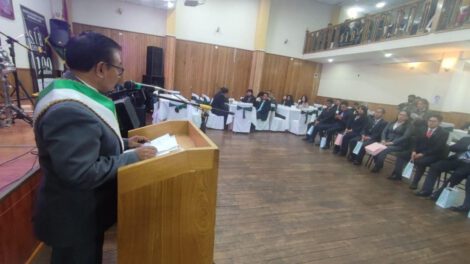 Acto en honor al ingeniero boliviano