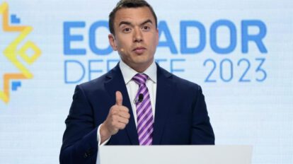 Foto de archivo del candidato presidencial Daniel Noboa durante la campaña electoral en Ecuador