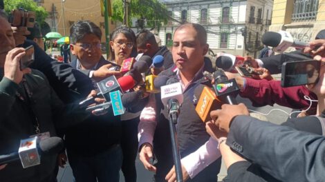 Alberto Astorga advierte consecuencias para quienes favorecen al gobierno en la Asamblea Legislativa