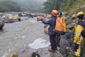 Equipos de rescate trabajando en la riada en cañón de Tablas Monte