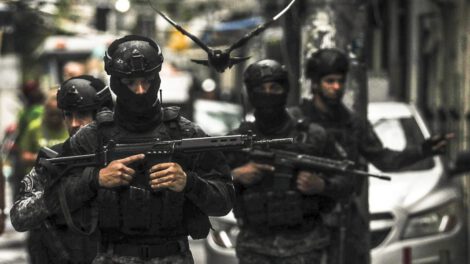 Megaoperativo policial en Río de Janeiro busca atrapar a líderes criminales