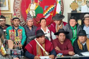 cabildo en El Alto convocado por la Confederación Sindical Única de Trabajadores Campesinos de Bolivia
