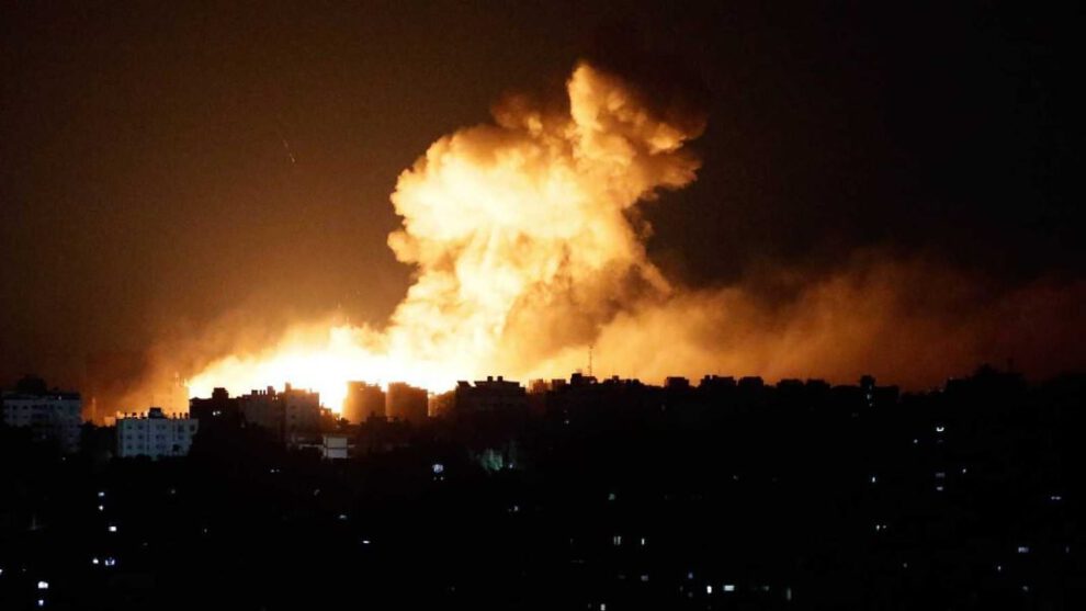 Ataques aéreos de Israel contra objetivos de Hamás en Gaza