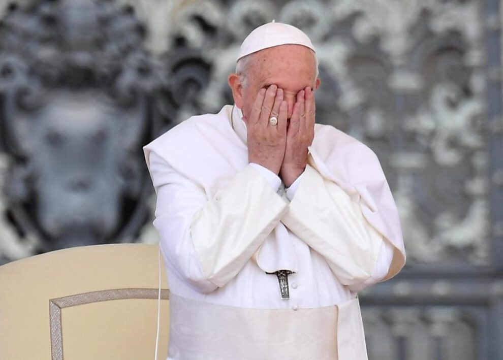 Papa Francisco defiende derecho de Israel a defenderse en medio del conflicto