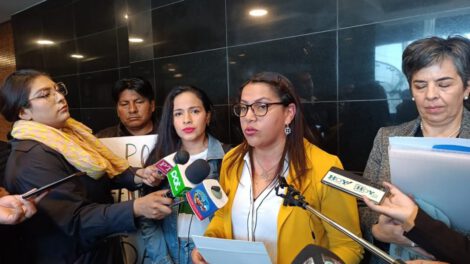Senadora Nely Gallo defiende el Río Pilcomayo