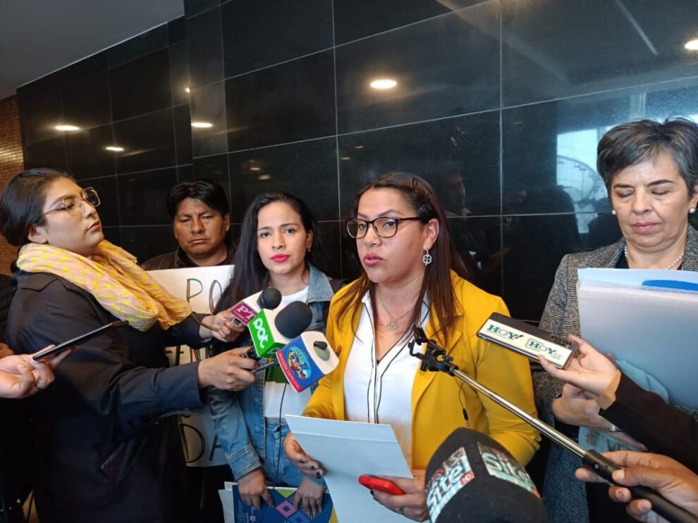 Senadora Nely Gallo defiende el Río Pilcomayo
