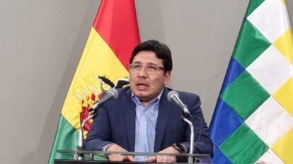 Ministro de Hidrocarburos Franklin Molina repudia postergación del debate de contratos petroleros