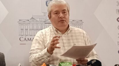 Sobreprecio en equipamientos médicos denunciado por Enrique Urquidi