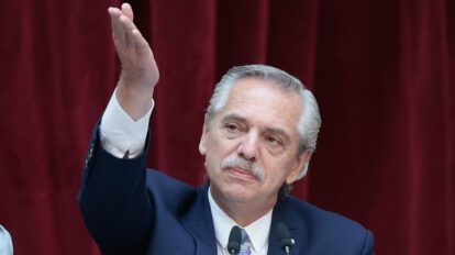 Alberto Fernández denuncia a Javier Milei por tensión cambiaria