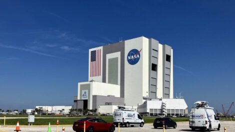 Fotografía de un edificio de la NASA en Cabo Cañaveral, en Florida