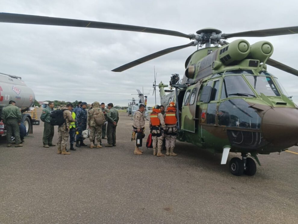 Helicóptero se estrella en Parque Nacional Tunari