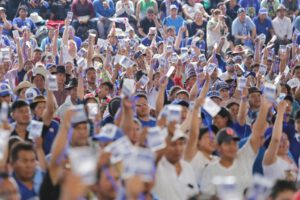 Cabildo del 17 de octubre con amenazas de bombas molotov
