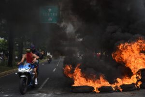 Protestas en Guatemala exigen la renuncia de la Fiscal General Consuelo Porras