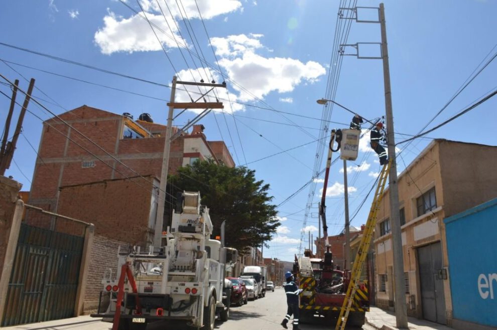 suministro eléctrico en Oruro
