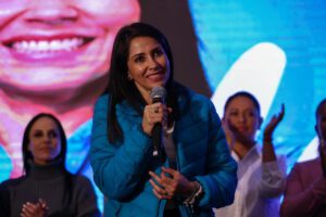 Luisa González habla tras su derrota electoral en Ecuador