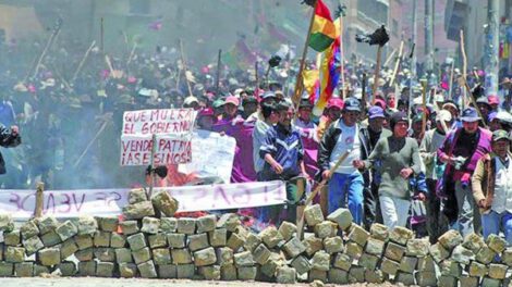 Protesta de heridos octubre 2003 en El Alto