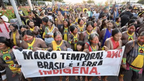 Tierra indígena en Brasil y la tesis del marco temporal