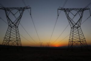 Informe sobre electricidad renovable y su aumento necesario