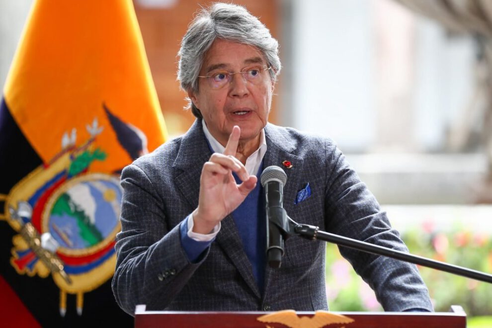 Ecuador programa de recompensas para combatir el terrorismo