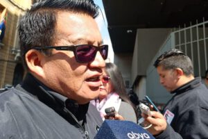 Cumplimiento de mandatos del cabildo en El Alto