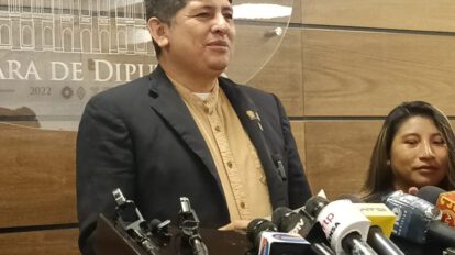 Cabildo en El Alto salvó al MAS de derechizarse