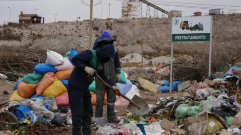 Recuperación de basura en Oruro para crear abono