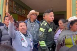 La comunidad educativa defiende al sospechoso de agresión sexual en Uncía