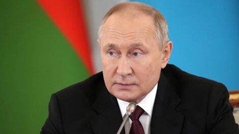 Putin acusa al COI de discriminación étnica hacia los deportistas rusos