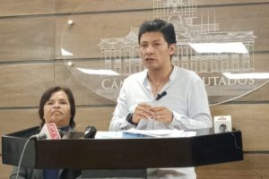 Amaños en examen de despachantes de aduana