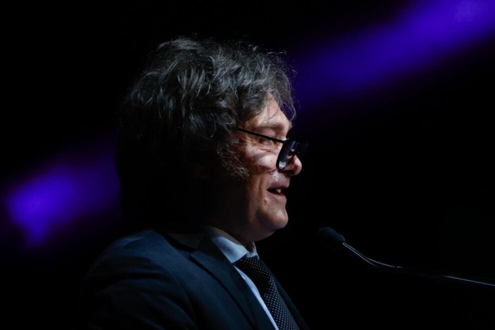 Javier Milei en relación a la propuesta de romper relaciones con el Vaticano