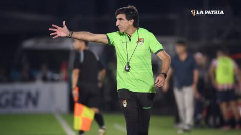 Gustavo Costas es cuestionado por su rendimiento en la selección de Bolivia