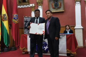 Colegio Departamental de Comunicadores de Oruro celebra su XXIII aniversario