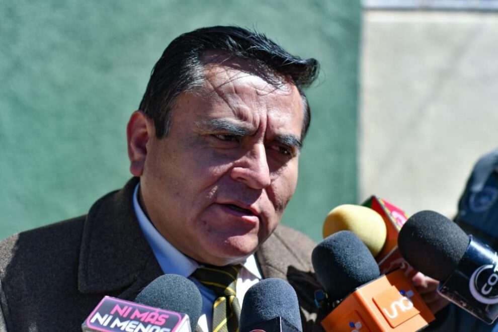 Contrabando de celulares en operativo policial en Oruro