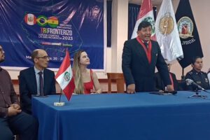 Encuentro transfronterizo entre Perú, Brasil y Bolivia en Puerto Maldonado