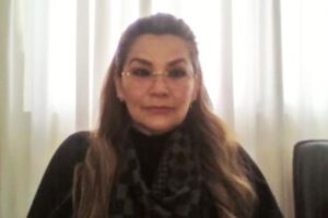 Jeanine Añez rechaza cargos de genocidio