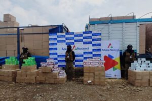 Contrabando de cigarrillos interceptado por la Aduana Nacional en El Alto