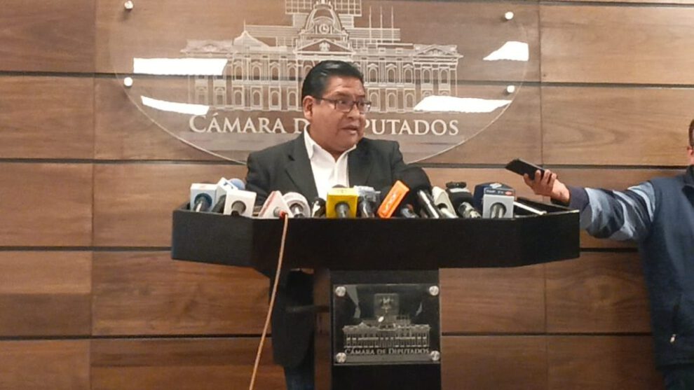 Juan José Jáuregui libre de cargos por abuso sexual