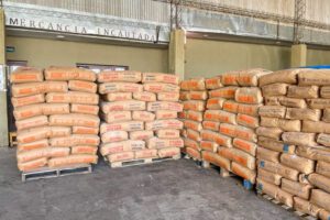 Mercancía ilegal incautada por la Aduana Nacional en Tarija