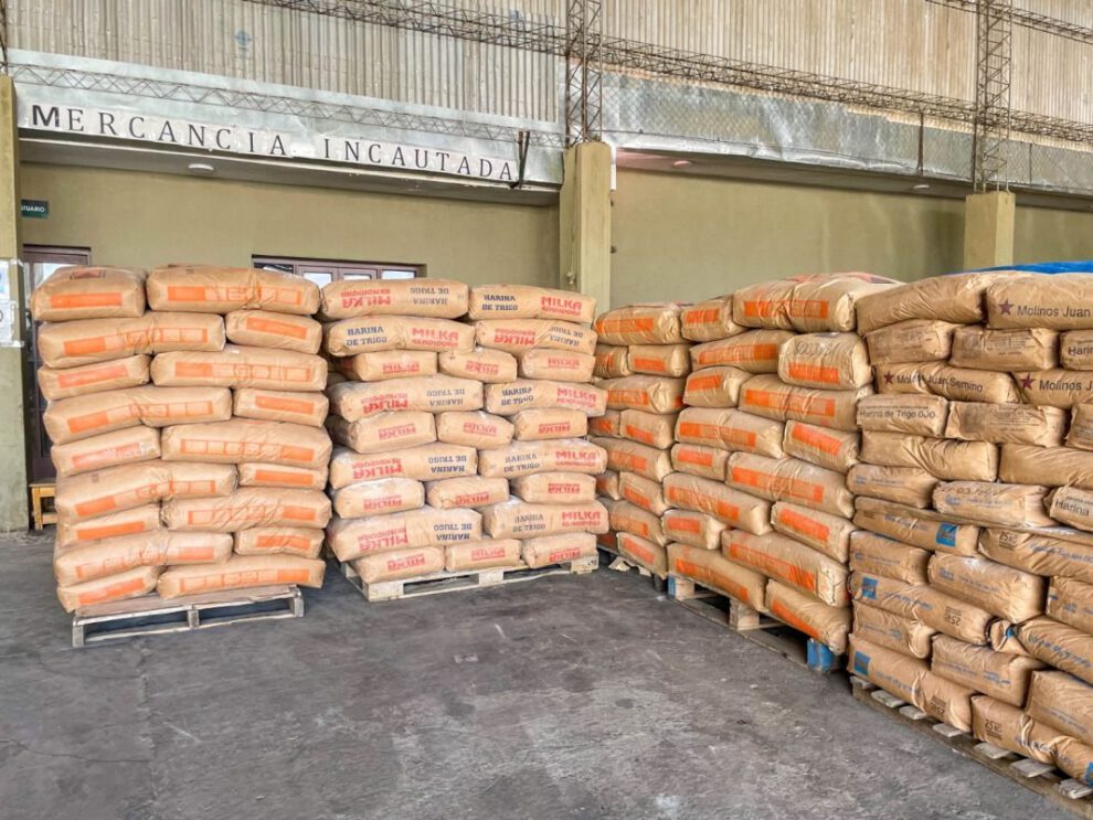 Mercancía ilegal incautada por la Aduana Nacional en Tarija