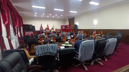 Asamblea Legislativa Departamental de Oruro otorga 48 horas para regularizar documentación