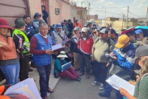 Reunión sobre transporte público en Oruro