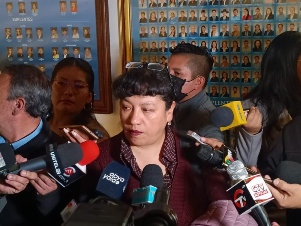 Modificaciones del Presupuesto General del Estado por la senadora Daly Santa María