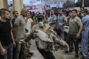 Israel acusa a Hamás de usar hospitales en Gaza para ocultar su infraestructura terrorista