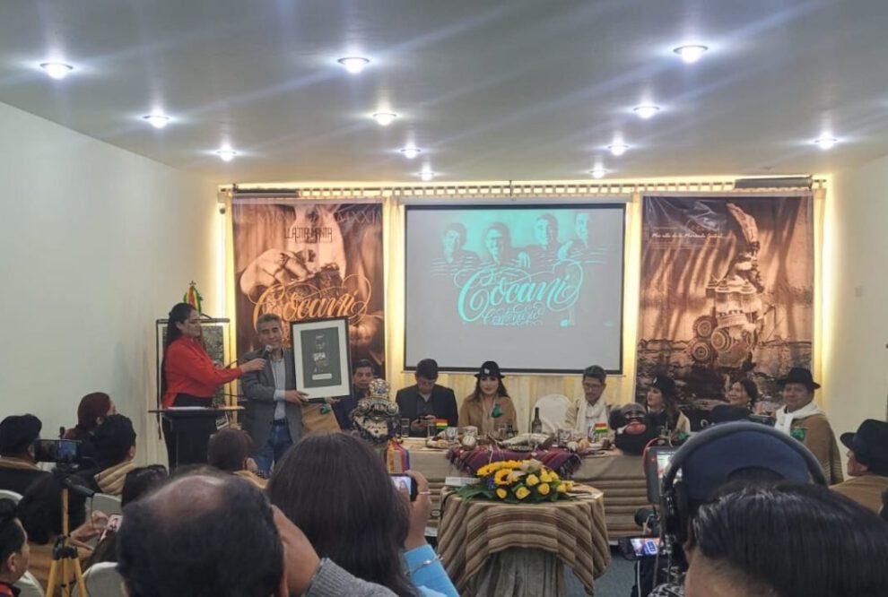 Cocani Centenario, nuevo álbum de Llajtaymanta