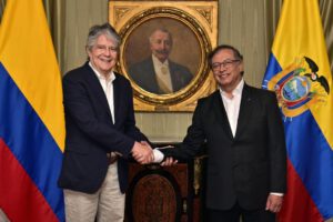 Suministro de energía a Ecuador por Colombia
