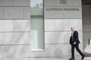 Luis Rubiales suspendido por FIFA por tres años en el fútbol
