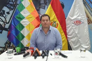 Abastecimiento de combustible garantizado por YPFB