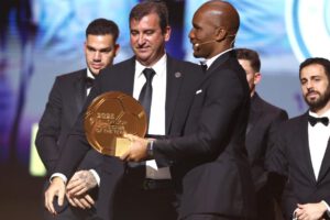 Manchester City mejor equipo masculino del año en el Balón de Oro
